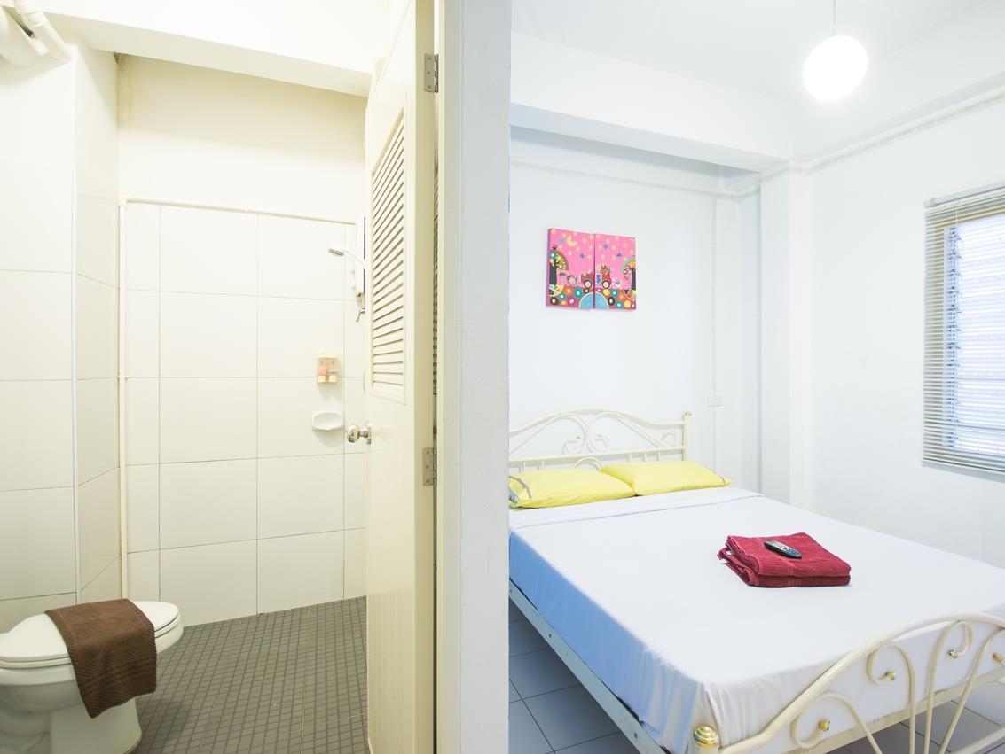 Sleep Sheep Phuket Hostel SHA Buitenkant foto