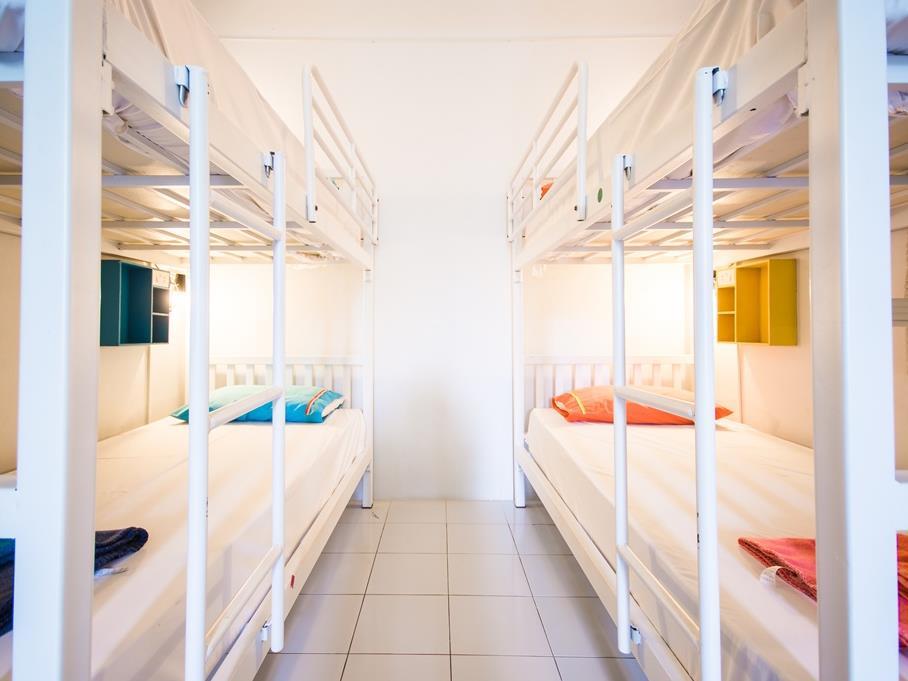 Sleep Sheep Phuket Hostel SHA Buitenkant foto