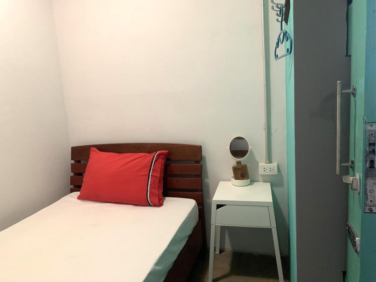 Sleep Sheep Phuket Hostel SHA Buitenkant foto