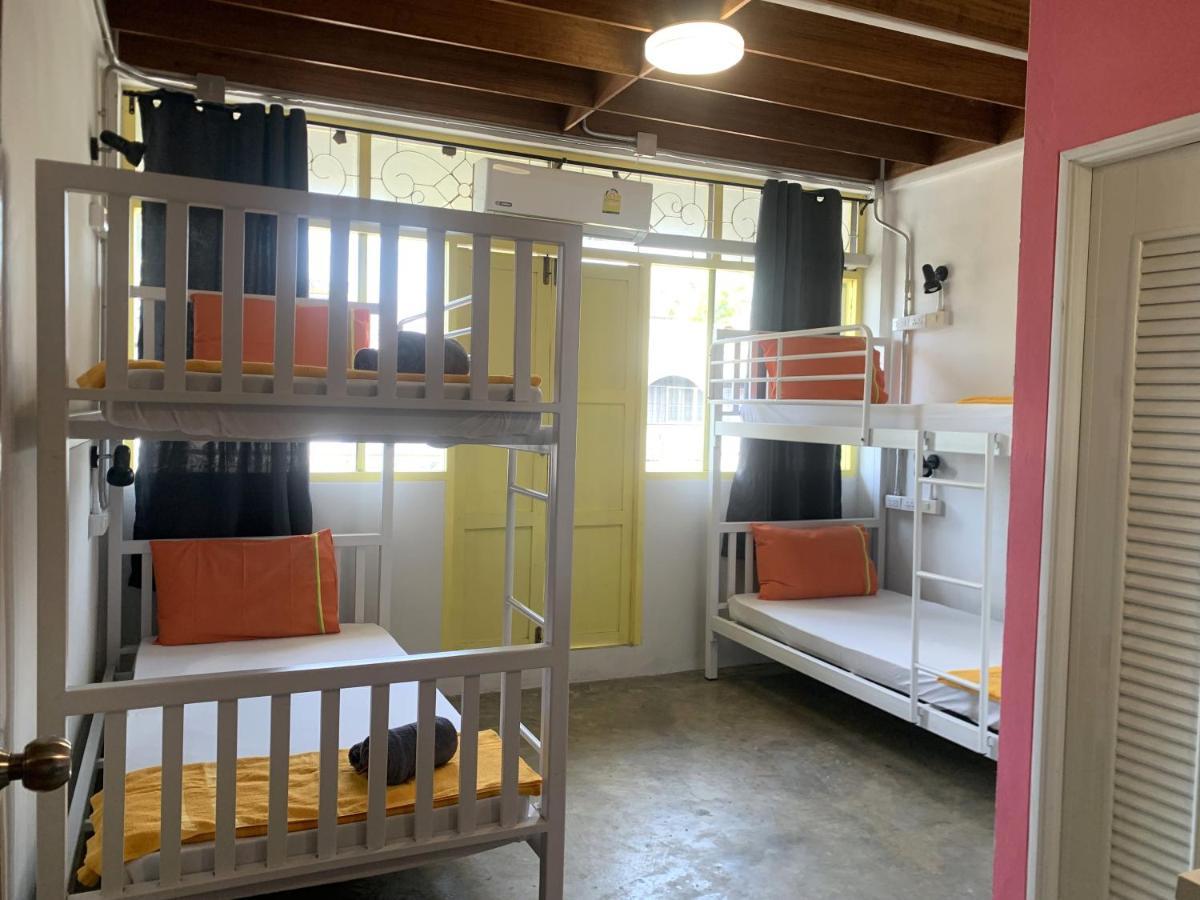 Sleep Sheep Phuket Hostel SHA Buitenkant foto