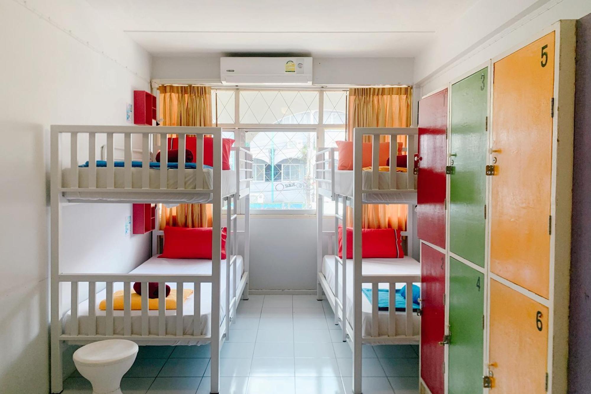 Sleep Sheep Phuket Hostel SHA Buitenkant foto